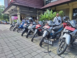Motor Dinas Pejabat Pemkot Mataram Dipakai ke Pasar-Disimpan di Gudang
