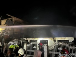 Berhari-hari Tawuran Antarwarga di Tallo Makassar, Rumah Pun Dibakar