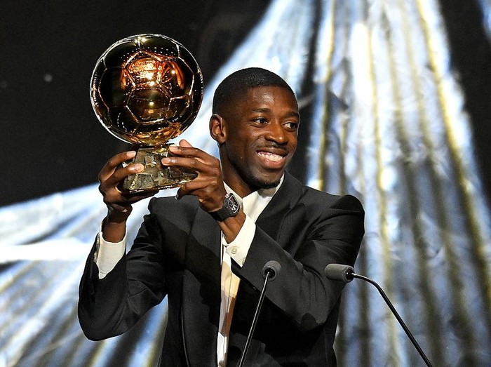 PARIS, FRANCE - SEPTEMBER 22: Ousmane Dembele poses with the Men’s Ballon d’Or trophy during the 69th Ballon D'Or Ceremony at Theatre Du Chatelet on September 22, 2025 in Paris, France. (Photo by Kristy Sparow - UEFA/UEFA via Getty Images)