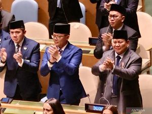Prabowo Standing Ovation saat Macron Umumkan Pengakuan Palestina di PBB Prabowo Standing Ovation saat Macron Umumkan Pengakuan Palestina di PBB