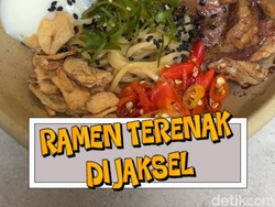 Video Makan Ramen Nyemek Halal di Suko Ramen Tebet