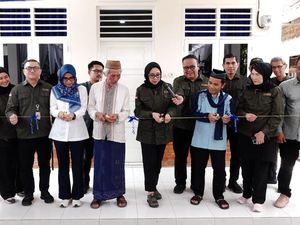 CT ARSA dan AirNav Bangun Rumah Inspirasi Mekar Baru Tangerang CT ARSA dan AirNav Bangun Rumah Inspirasi Mekar Baru Tangerang