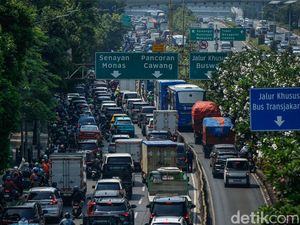 Perbaikan Gerbang Tol Bikin Macet, Pramono Minta Jasa Marga Tanggung Jawab Perbaikan Gerbang Tol Bikin Macet, Pramono Minta Jasa Marga Tanggung Jawab