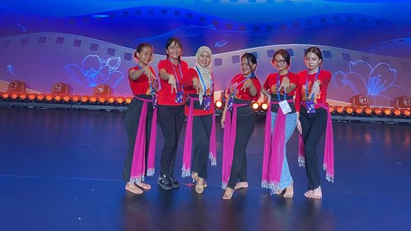Tari Indonesia Memukau di 12th Silk Road International Film Festival di China!