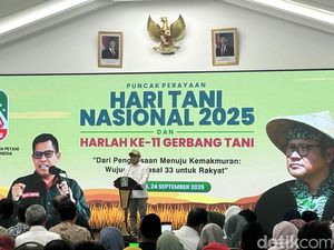 Canda Cak Imin di DPP PKB: Jadi Anak Buah Prabowo Harus Banyak Selawat Canda Cak Imin di DPP PKB: Jadi Anak Buah Prabowo Harus Banyak Selawat