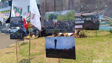 Cara Beda Petani Demo di Depan DPR, Tampilkan Pameran Foto