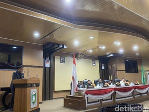 2 Fraksi DPRD Parepare Soroti Pemkot soal Kebocoran PAD Sektor Parkir-PBG 2 Fraksi DPRD Parepare Soroti Pemkot soal Kebocoran PAD Sektor Parkir-PBG