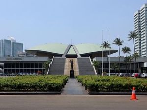 Komisi VI DPR-Pemerintah Sepakati Hapus Status Kementerian BUMN Komisi VI DPR-Pemerintah Sepakati Hapus Status Kementerian BUMN