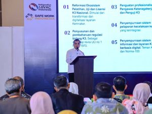 Menaker Dorong Reformasi Ekosistem dalam Sertifikasi K3 Menaker Dorong Reformasi Ekosistem dalam Sertifikasi K3