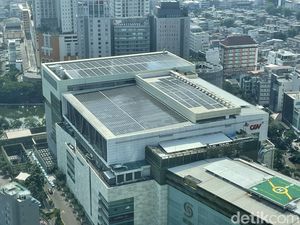 Janji Pemerintah Beri Kemudahan Izin Pasang PLTS Atap Janji Pemerintah Beri Kemudahan Izin Pasang PLTS Atap