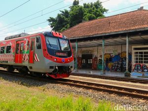 Asa Warga agar Puing-puing Stasiun Kalasan Dihidupkan Lagi Asa Warga agar Puing-puing Stasiun Kalasan Dihidupkan Lagi