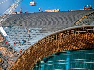 Saat Bambu Menjadi Penopang Hutan Beton di Hong Kong Saat Bambu Menjadi Penopang Hutan Beton di Hong Kong