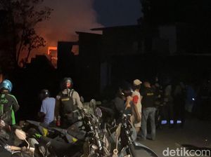 31 Warga di Tallo Makassar Mengungsi Usai Kebakaran Imbas Tawuran 31 Warga di Tallo Makassar Mengungsi Usai Kebakaran Imbas Tawuran