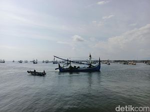 Kolam Labuh PPN Pengambengan Dangkal, Ikan Nelayan Terancam Rusak Kolam Labuh PPN Pengambengan Dangkal, Ikan Nelayan Terancam Rusak