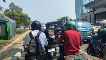 Situasi Terkini Lalu Lintas Jelang Aksi Hari Tani di Depan DPR