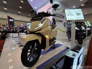 Alva Gelontorkan Subsidi Sendiri, Harga Motor Listriknya Dipangkas Rp 7 Juta Alva Gelontorkan Subsidi Sendiri, Harga Motor Listriknya Dipangkas Rp 7 Juta