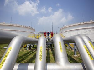 4 Tangki Modern di Kilang Balongan Siap Beroperasi 4 Tangki Modern di Kilang Balongan Siap Beroperasi