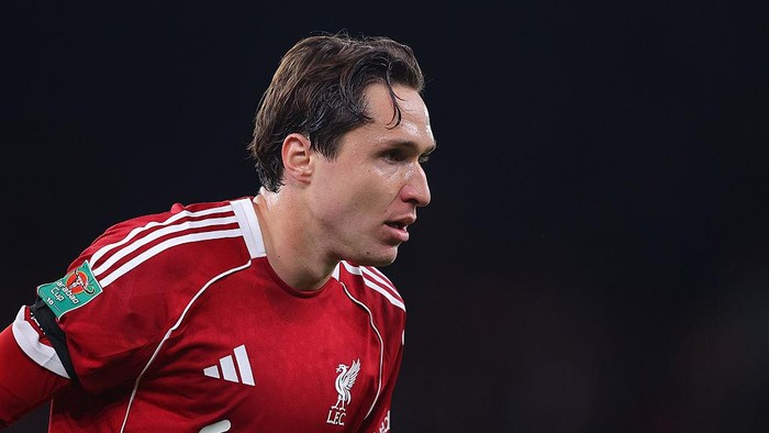 LIVERPOOL, ENGLAND - SEPTEMBER 23: Federico Chiesa of Liverpool during the Carabao Cup Third Round match between Liverpool and Southampton at Anfield on September 23, 2025 in Liverpool, England. (Photo by James Gill - Danehouse/Getty Images)