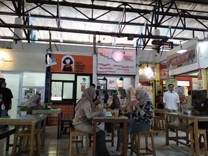 Pasar Santa Punya Surga Kuliner yang Bikin Balik Lagi dan Lagi