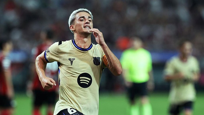 SEOUL, SOUTH KOREA - JULY 31: Gavi of FC Barcelona celebrates scoring his side’s sixth goal during the pre-season friendly between FC Seoul and FC Barcelona at Seoul World Cup Stadium  on July 31, 2025 in Seoul, South Korea. (Photo by Han Myung-Gu/Getty Images)