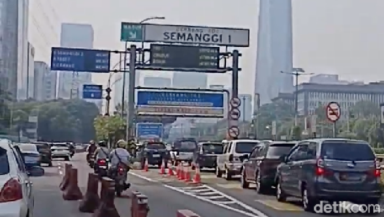 Malam Ini, Akses Gerbang Tol Semanggi 2 Ditutup Sementara