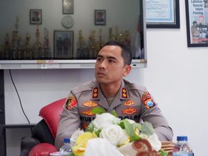 Terungkap, Cek Rp 3 M Mahar Mbah Tarman Ternyata Belum Bisa Dicairkan Terungkap, Cek Rp 3 M Mahar Mbah Tarman Ternyata Belum Bisa Dicairkan