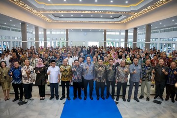 Lewat LokaModal, Menteri Maman Ajak UMKM Disiplin Atur Keuangan