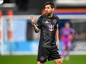 Video Messi Belum Habis! Perpanjang Kontrak di Inter Miami Sampai 2028 Video Messi Belum Habis! Perpanjang Kontrak di Inter Miami Sampai 2028