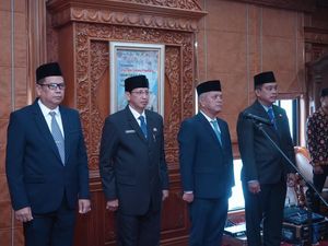 4 Pejabat Eselon II Pemprov Jambi Diganti, Wagub Tekankan Amanah 4 Pejabat Eselon II Pemprov Jambi Diganti, Wagub Tekankan Amanah