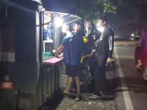 Warkop di Jaksel Terciduk Jualan Sabu, Penjaga Diringkus Warkop di Jaksel Terciduk Jualan Sabu, Penjaga Diringkus