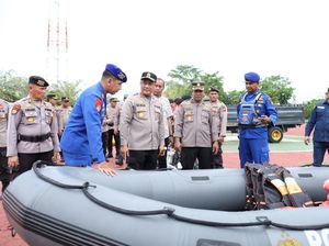 Polres Rohil Cek Kesiapan Peralatan Taktis Antisipasi Bencana Banjir