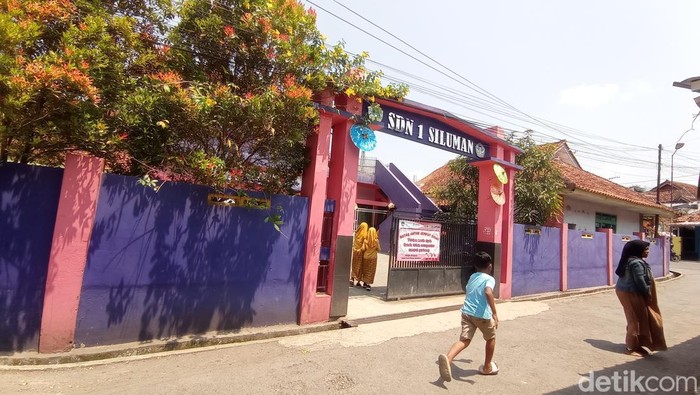 SDN 1 Siluman di Tasikmalaya.