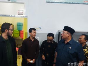 DPR Sebut MBG Tetap Berjalan, Fokus Peningkatan Kualitas Gizi