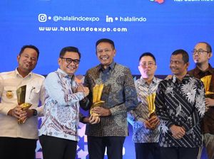 Kota Malang Raih Penghargaan Indonesia Halal Award Terbaik I Tingkat Nasional Kota Malang Raih Penghargaan Indonesia Halal Award Terbaik I Tingkat Nasional