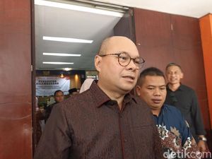 Romy Soekarno Ajak Pemerintah Bangun Lagi Kepercayaan Demokrasi Romy Soekarno Ajak Pemerintah Bangun Lagi Kepercayaan Demokrasi