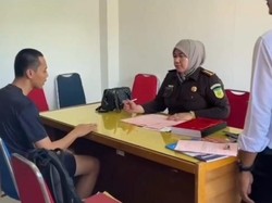 Polda Bengkulu Pastikan Briptu BNP Pemerkosa Tahanan Sudah Dipecat Polda Bengkulu Pastikan Briptu BNP Pemerkosa Tahanan Sudah Dipecat