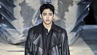10 Gaya Artis Korea di Milan Fashion Week 2025, S.Coups Jadi Model Runway