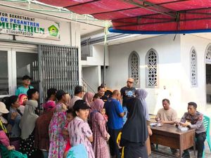 Polda Metro Gelar Gerakan Pangan Murah di Sunter, 2 Ton Beras Diborong Warga