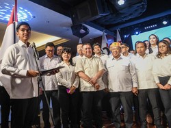 Teka-teki Sosok Bapak J Dewan Pembina PSI