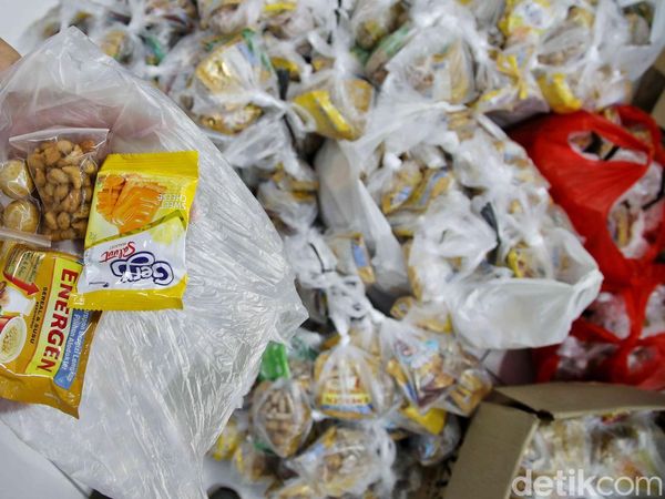MBG di Sekolah Jakut Isinya Cuma Snack, Gizi Dipertanyakan