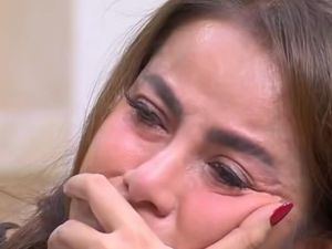 Video: Kabar Duka dari Olla Ramlan! Video: Kabar Duka dari Olla Ramlan!