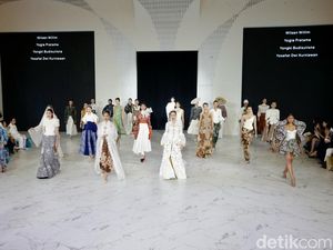 Batik Kudus di Tangan 25 Desainer IPMI, Hadirkan Sporty Look Hingga Kebaya Batik Kudus di Tangan 25 Desainer IPMI, Hadirkan Sporty Look Hingga Kebaya