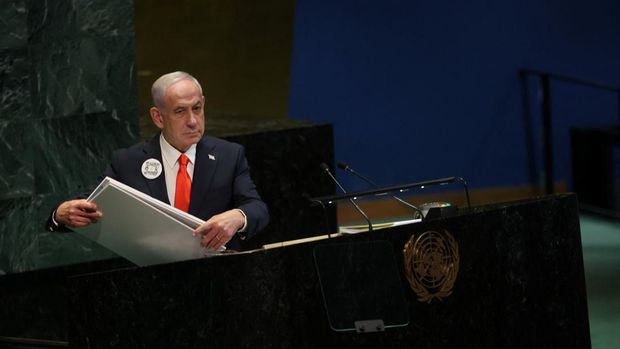 Perdana Menteri Israel Benjamin Netanyahu bersiap berpidato di hadapan Majelis Umum Perserikatan Bangsa-Bangsa (UNGA) ke-80 di markas besar PBB di New York City, AS, 26 September 2025. Perdana Menteri Israel Benjamin Netanyahu bersiap berpidato di hadapan Majelis Umum Perserikatan Bangsa-Bangsa (UNGA) ke-80 di markas besar PBB di New York City, AS, 26 September 2025. (REUTERS/Shannon Stapleton)