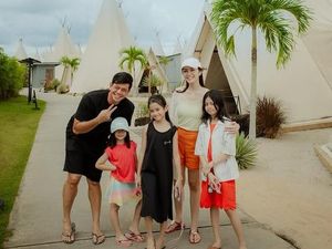 Surya Insomnia Sebelum Jam 9 Malam Harus di Rumah demi Temani Anak Tidur Surya Insomnia Sebelum Jam 9 Malam Harus di Rumah demi Temani Anak Tidur