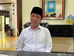 Temui Jokowi di Solo, Hasan Nasbi Ngaku Bicara Politik hingga PSI