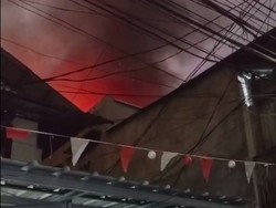 Kebakaran Rumah di Kuningan Jaksel, 19 Mobil Damkar Dikerahkan