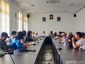 Mahasiswa Tolak Pembangunan Sekolah Garuda di Kebun Raya Lemor Lombok Timur