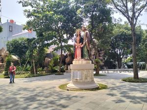 Wisata Religi Baru di Jakbar, Ada Jalan Salib hingga Goa Maria Wisata Religi Baru di Jakbar, Ada Jalan Salib hingga Goa Maria