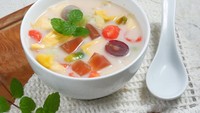 Resep Es Buah Jelly yang Manis Segar Pelepas Dahaga