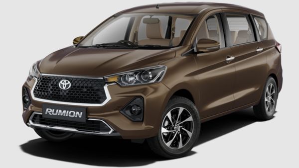 Tampang Mobil Baru Toyota Seharga Rp 190 Jutaan yang Mesinnya Irit BBM